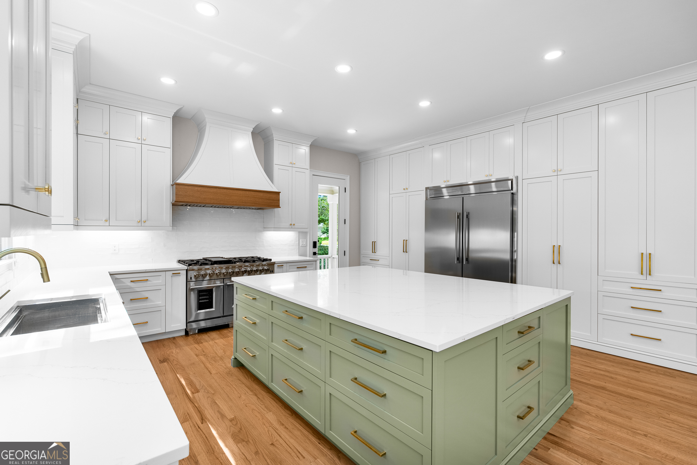 790 Vista Bluff Drive