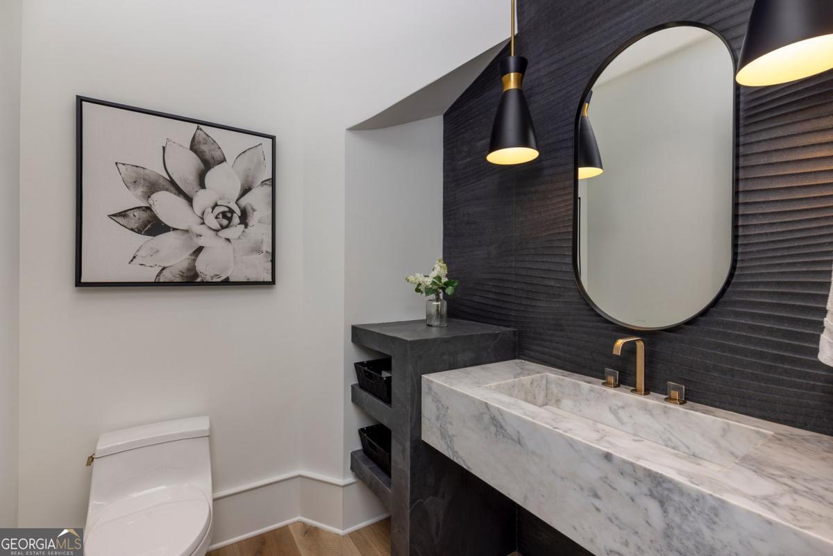 170 Autry Trail
