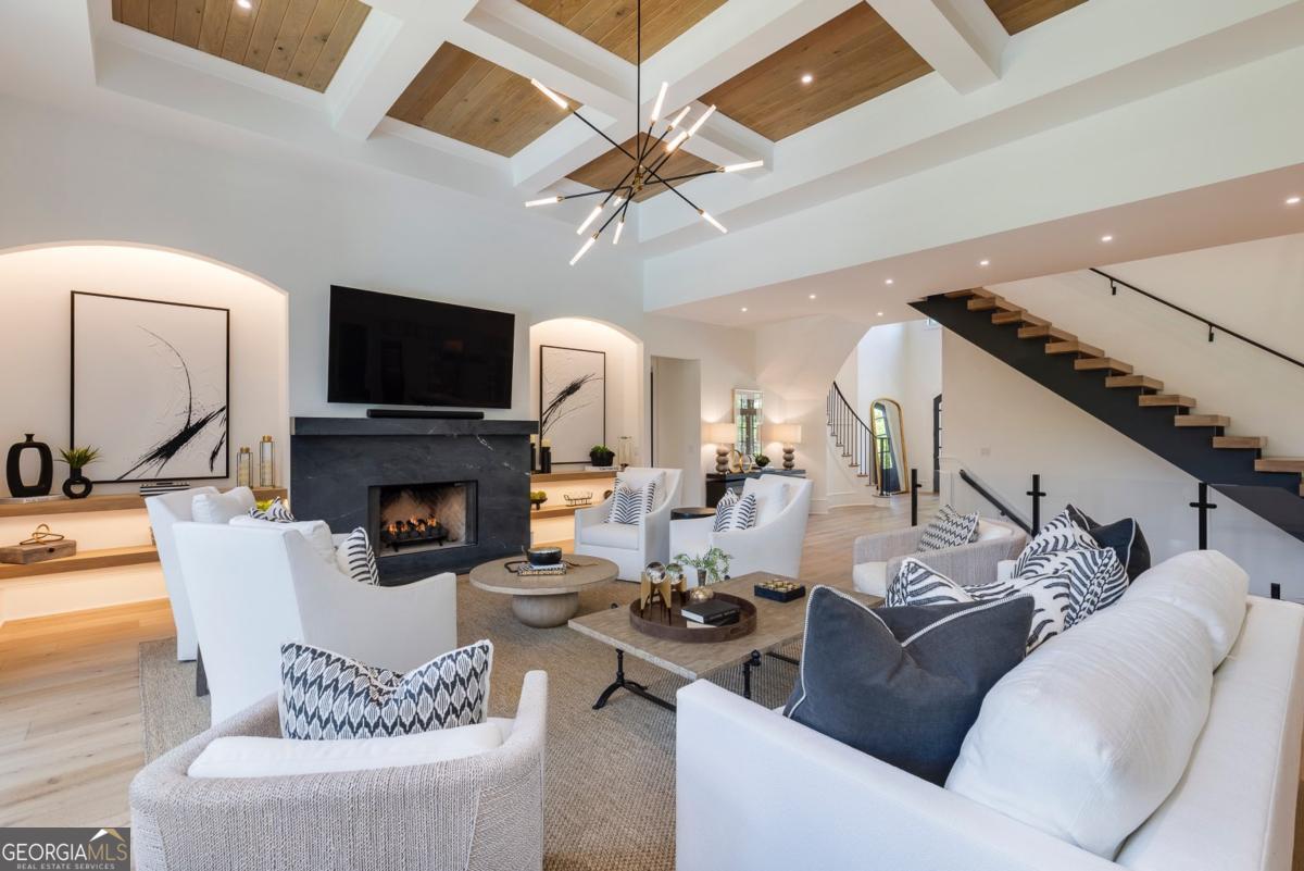 170 Autry Trail