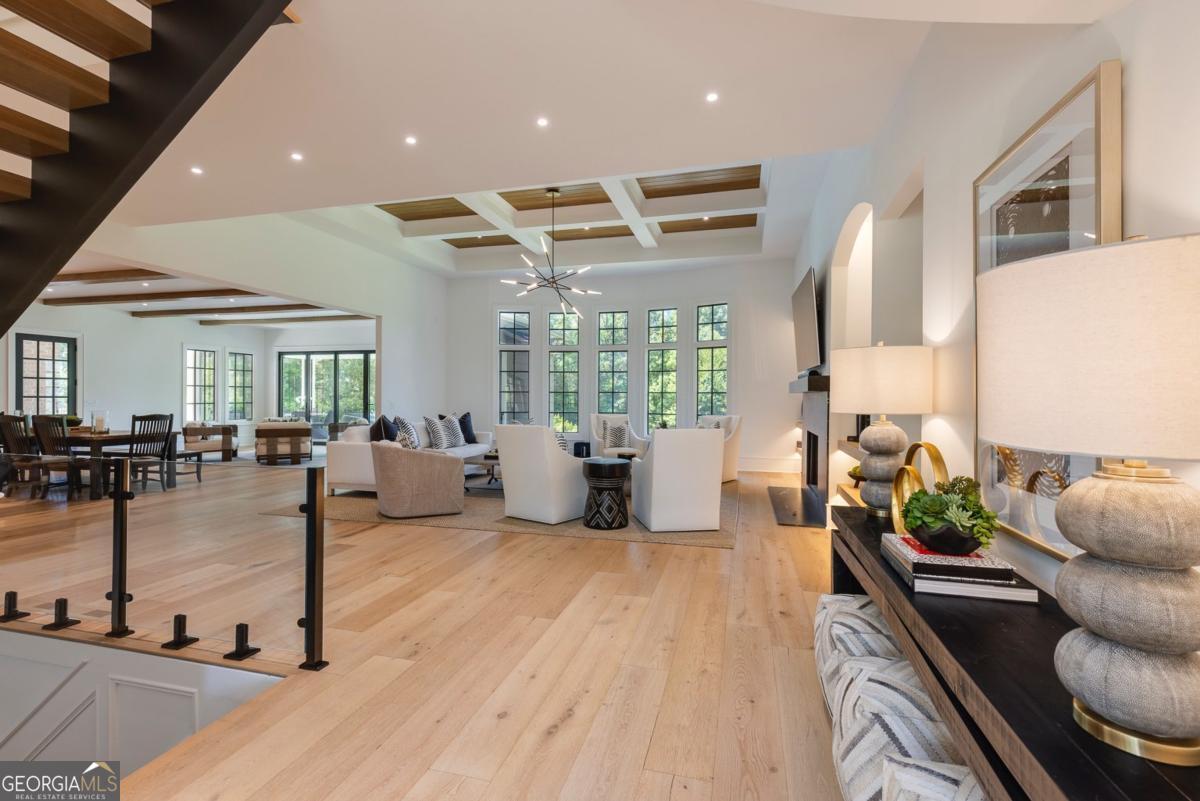 170 Autry Trail