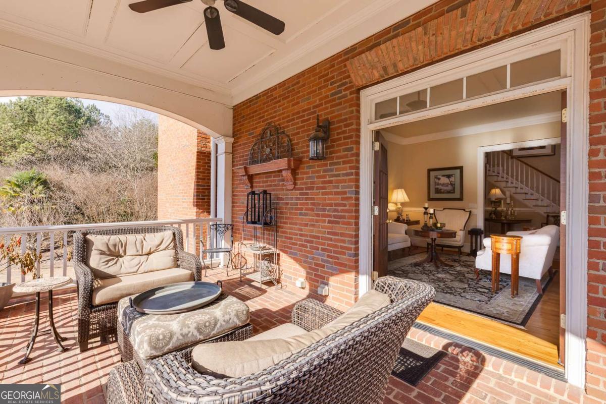 195 High Bluff Court