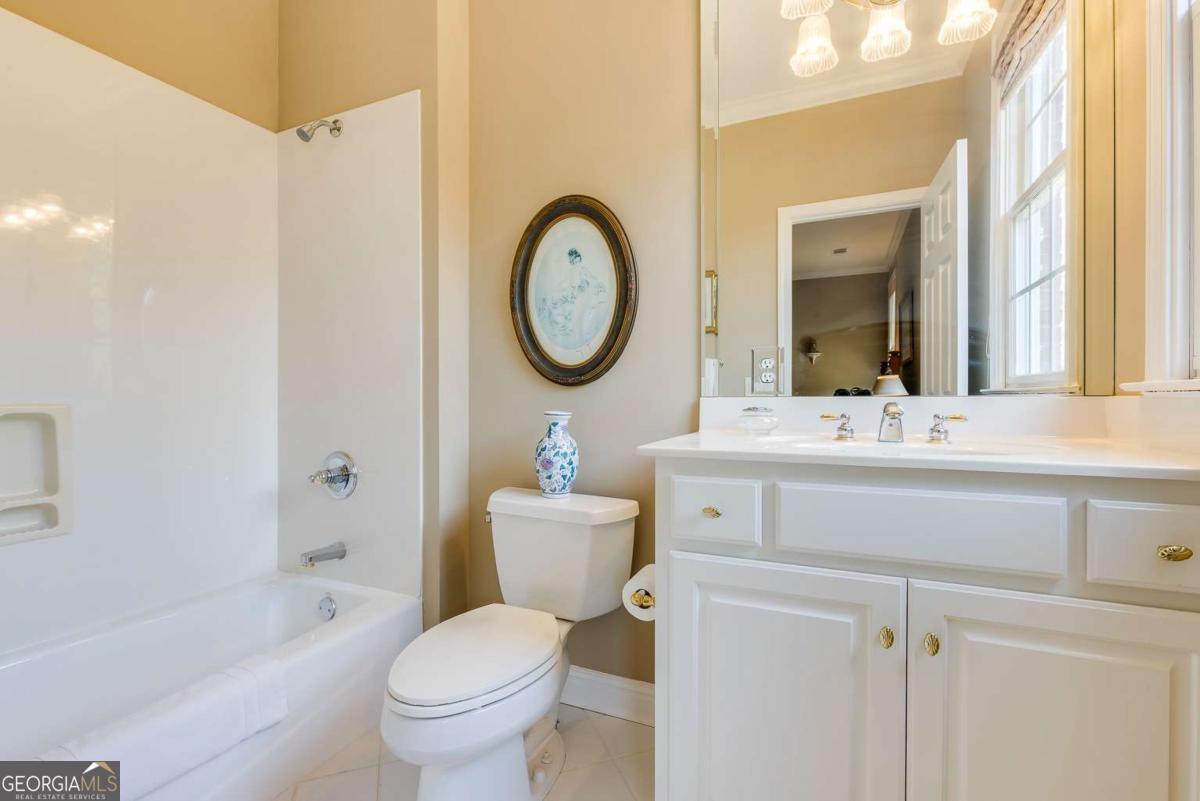 195 High Bluff Court