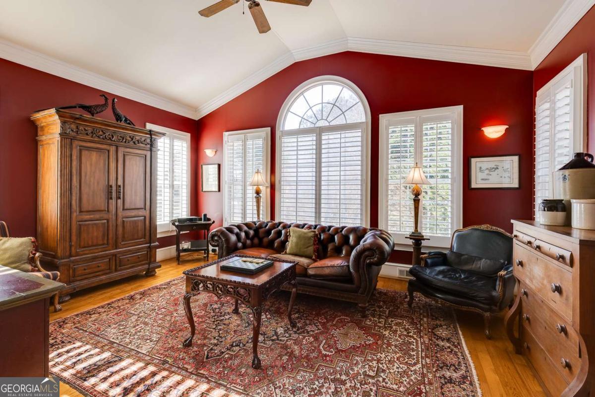 195 High Bluff Court