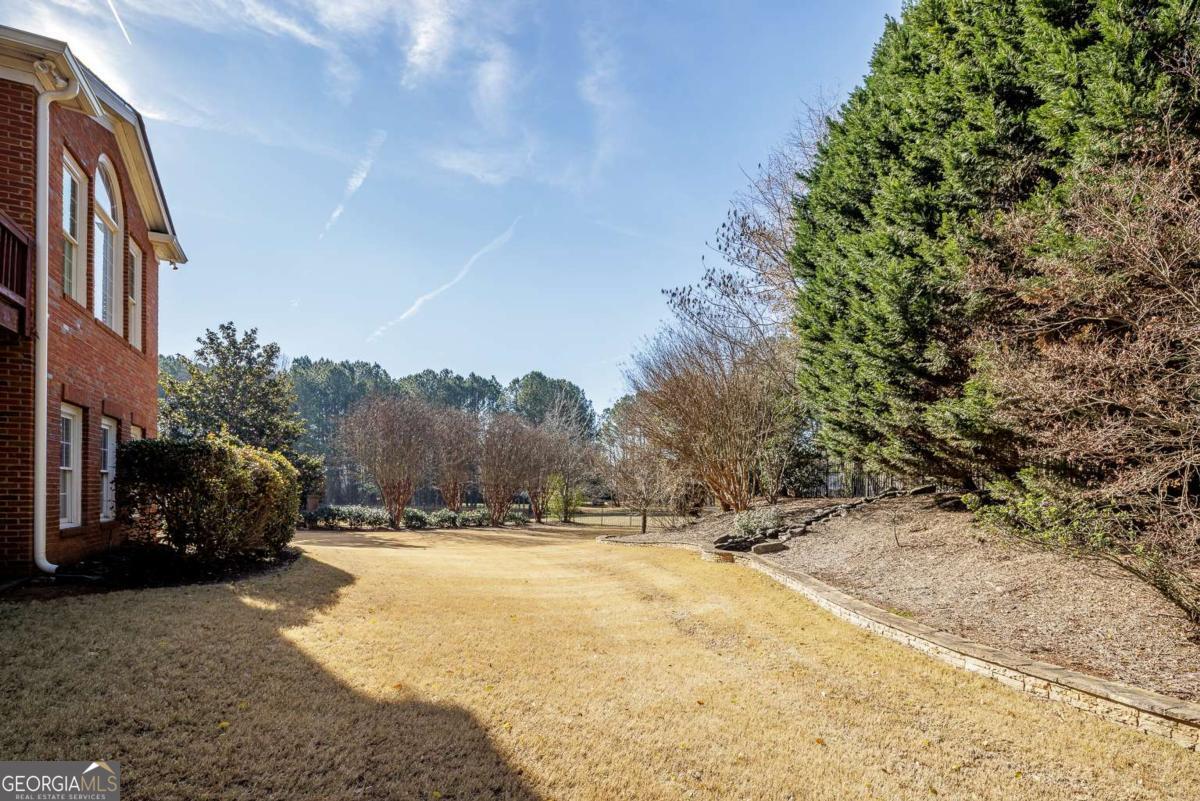 195 High Bluff Court