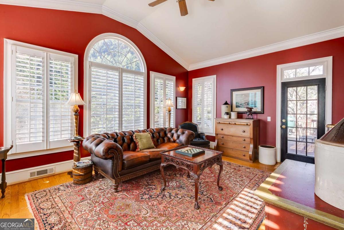 195 High Bluff Court