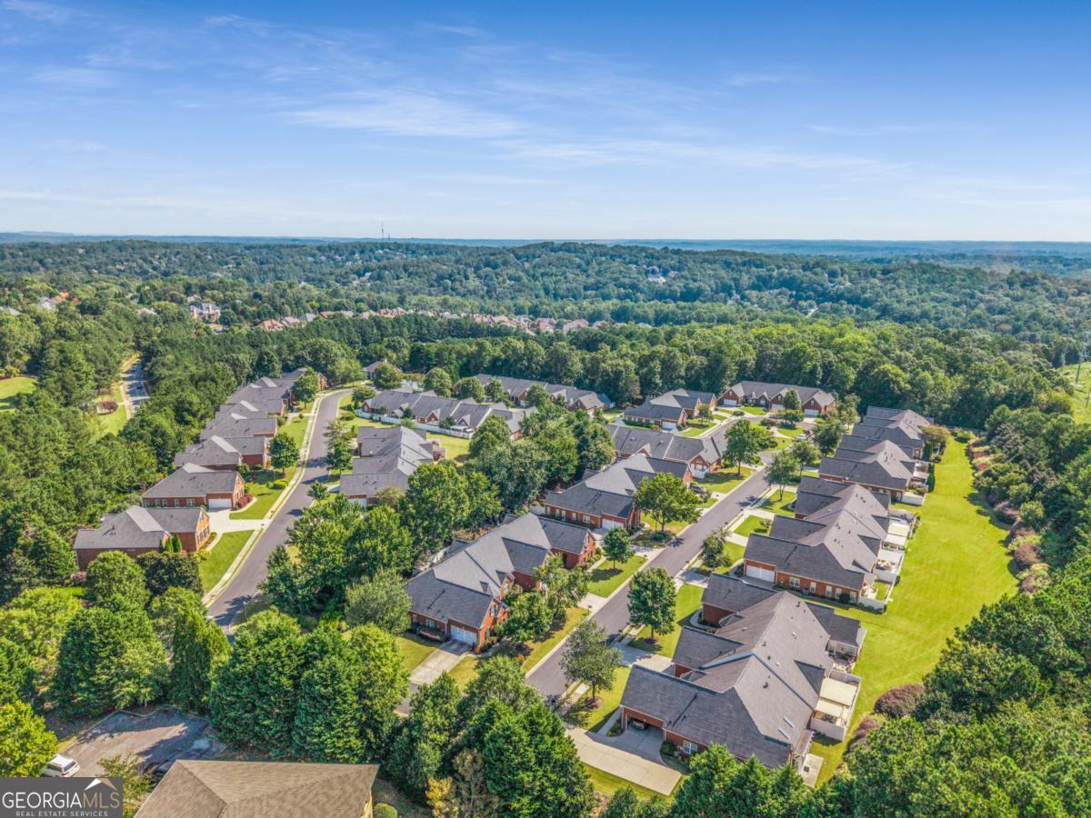 5575 Villa Lake Court