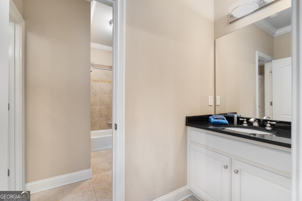 1844 Buckhead Valley Lane NE