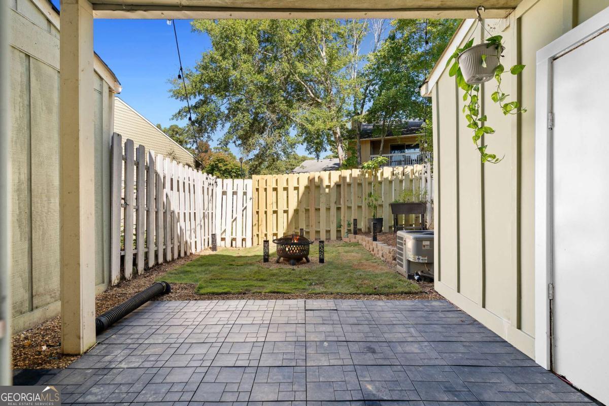 2160 Palmyra Drive SE