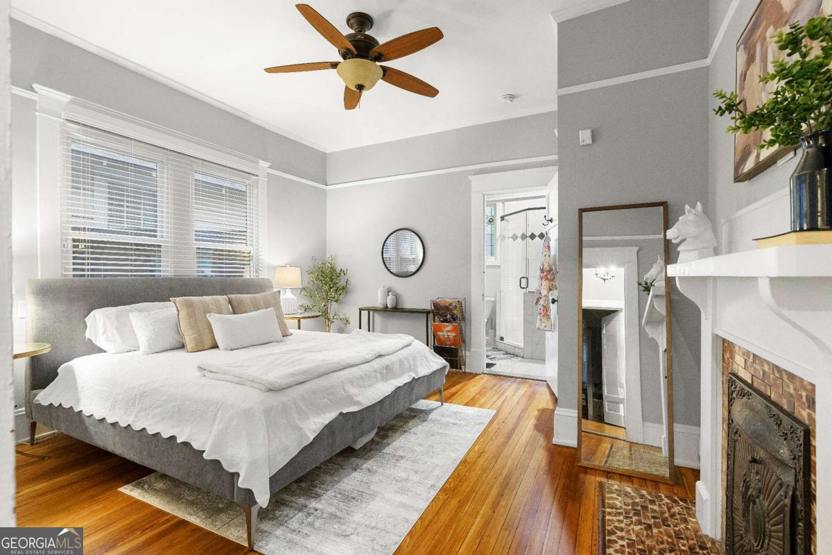 658 Glenwood Avenue SE