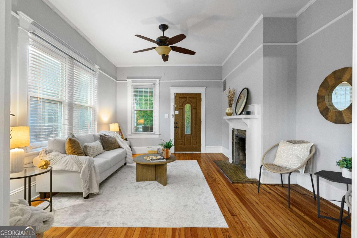 658 Glenwood Avenue SE