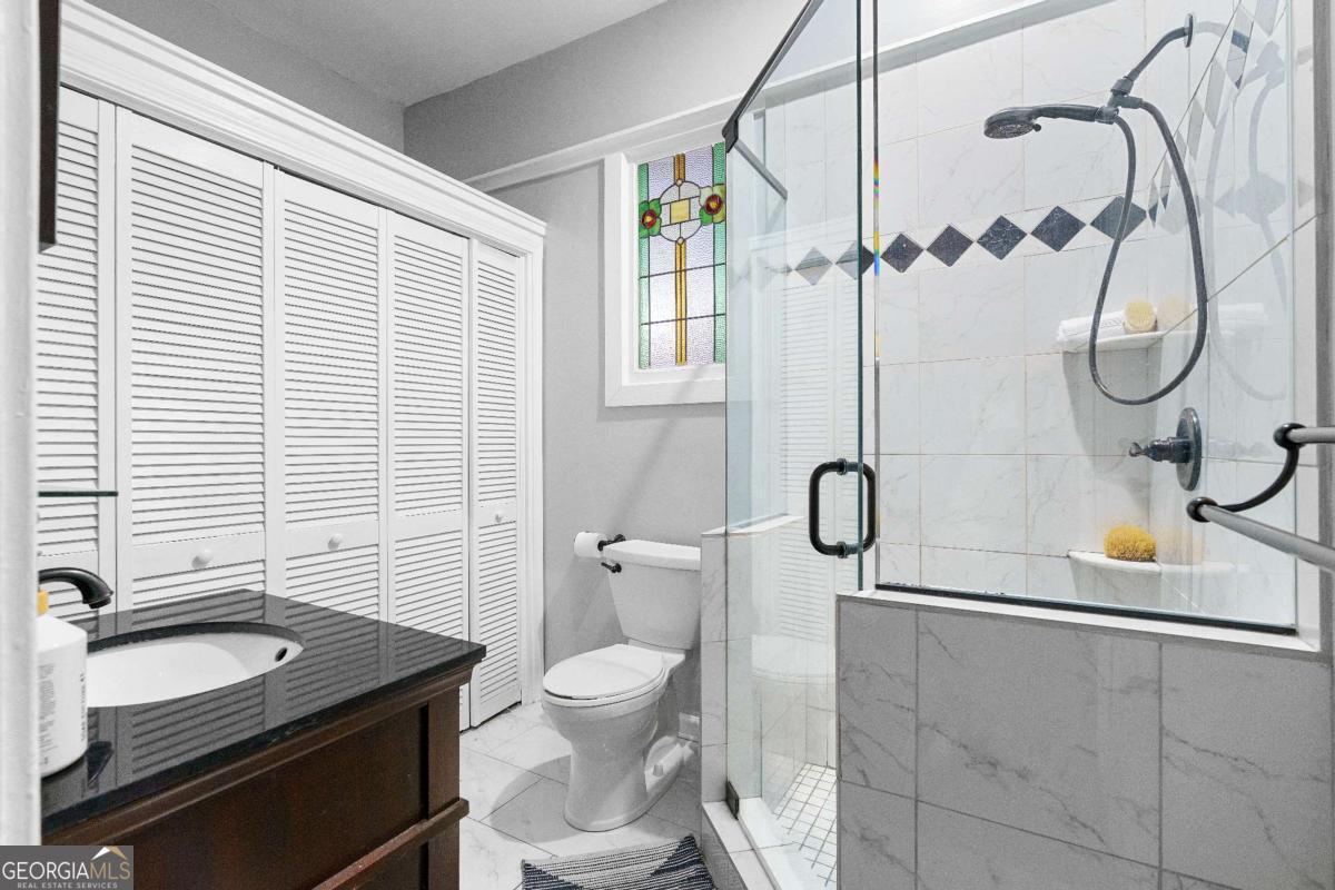 658 Glenwood Avenue SE