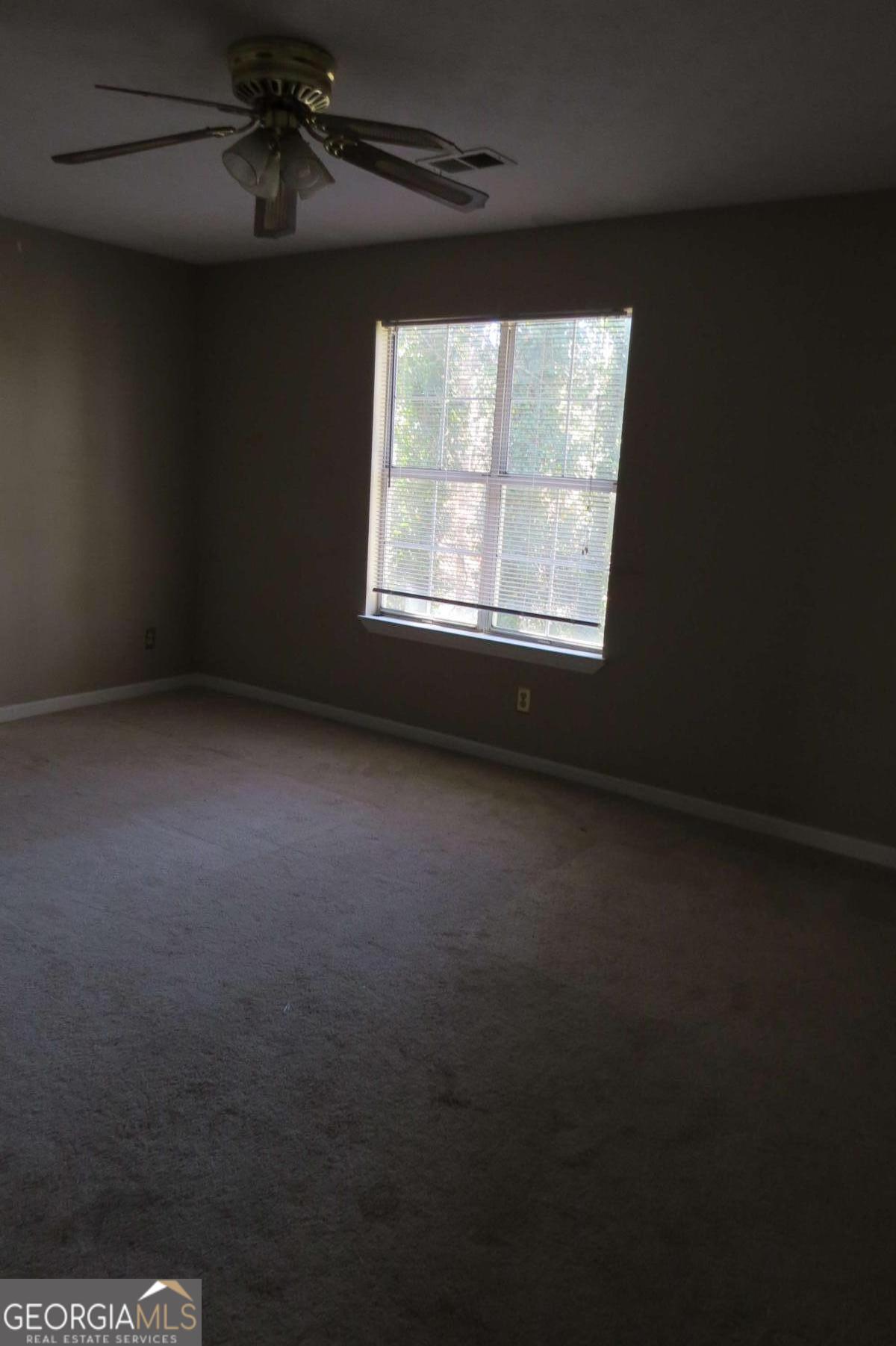 1090 Huntington Trace SE