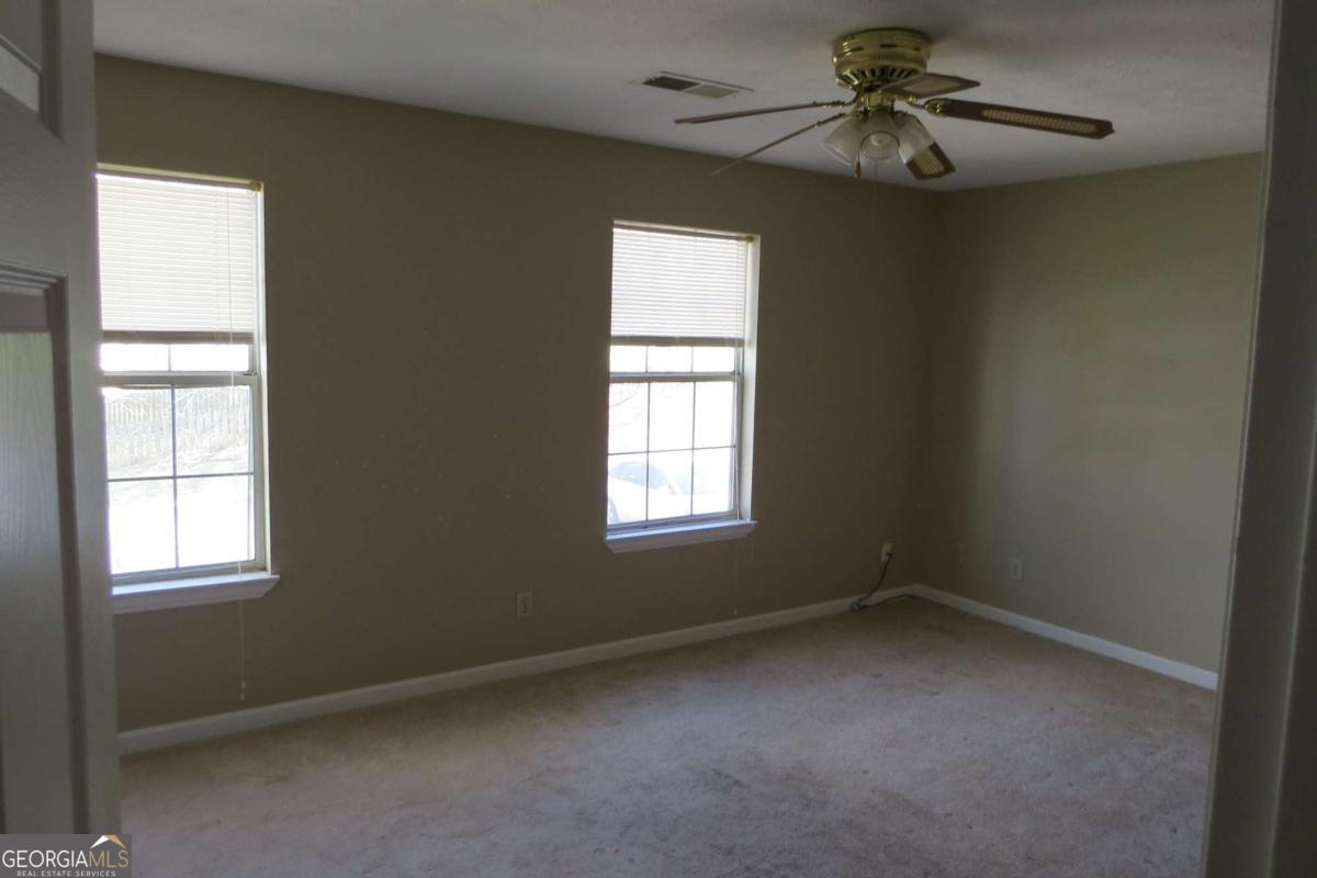 1090 Huntington Trace SE