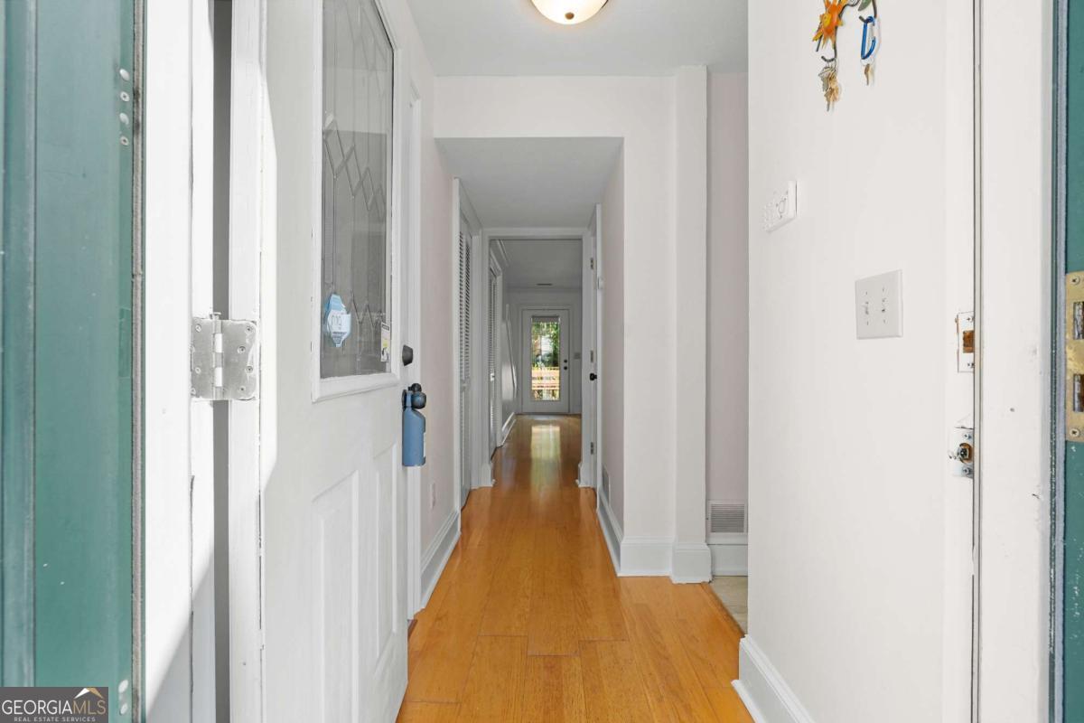 273 Shaded Oaks Lane SE