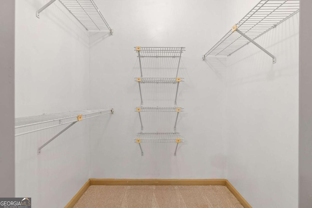 273 Shaded Oaks Lane SE