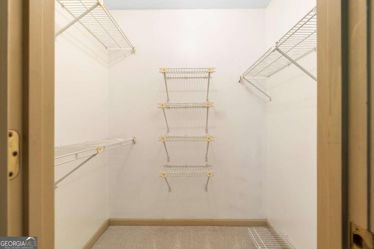 273 Shaded Oaks Lane SE