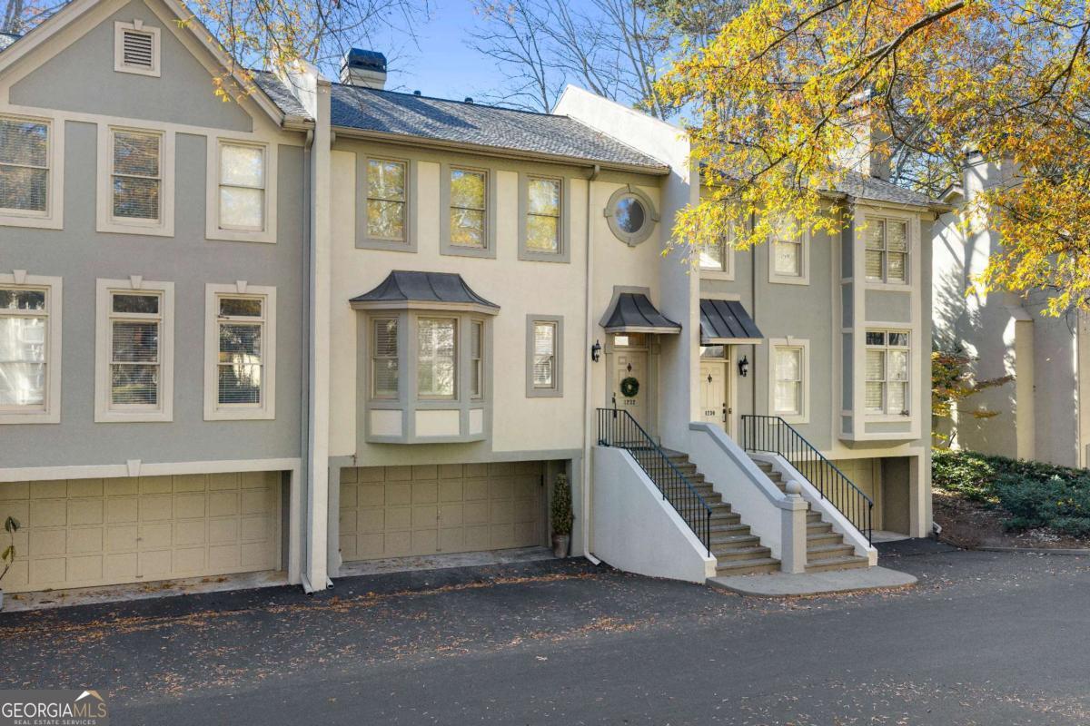 1232 Brookhaven Park Place NE