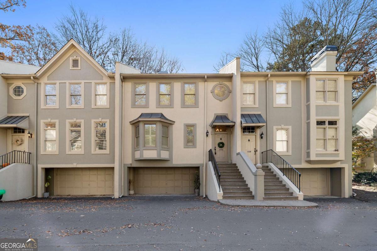 1232 Brookhaven Park Place NE