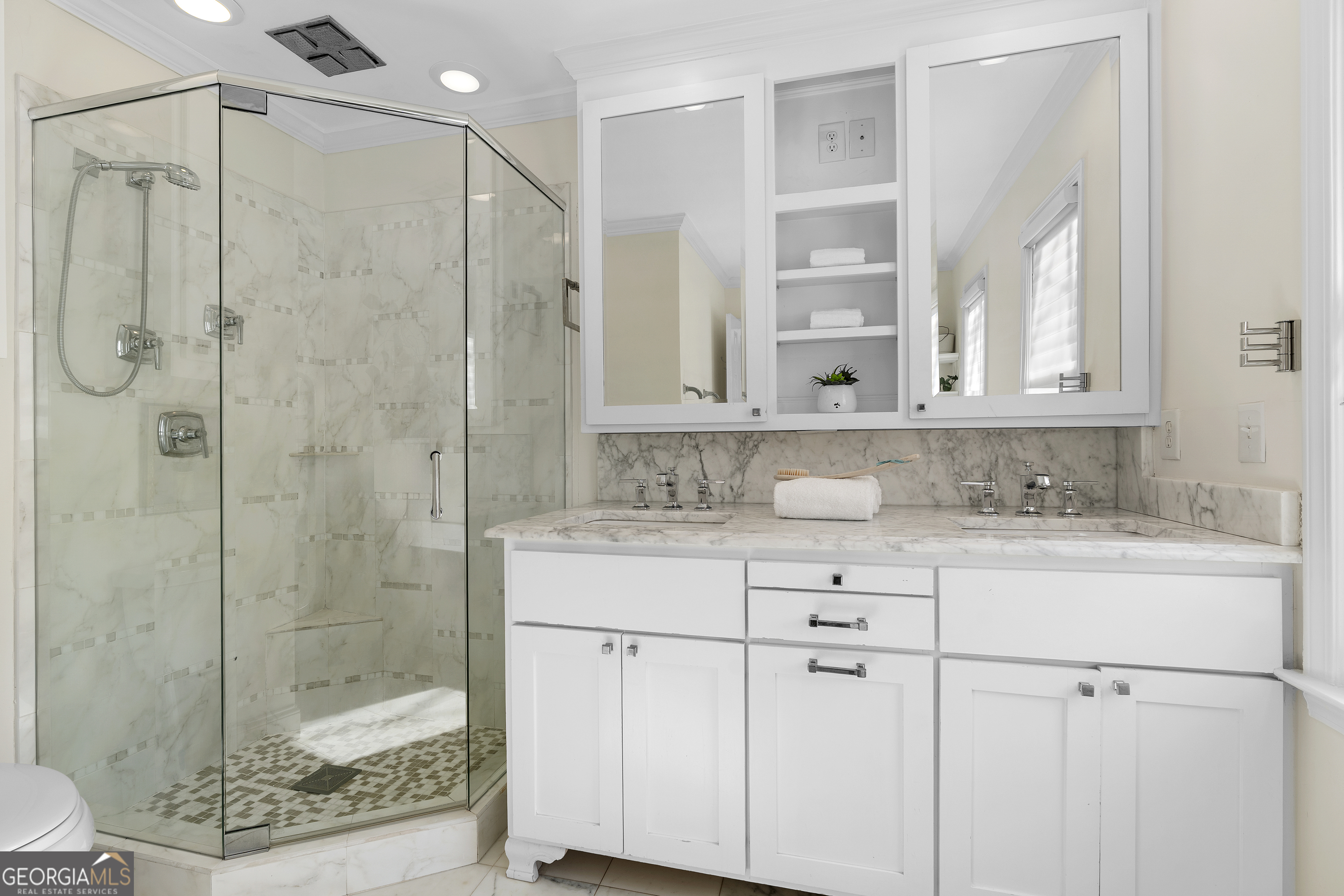 1232 Brookhaven Park Place NE