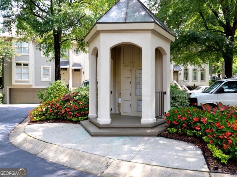 1232 Brookhaven Park Place NE