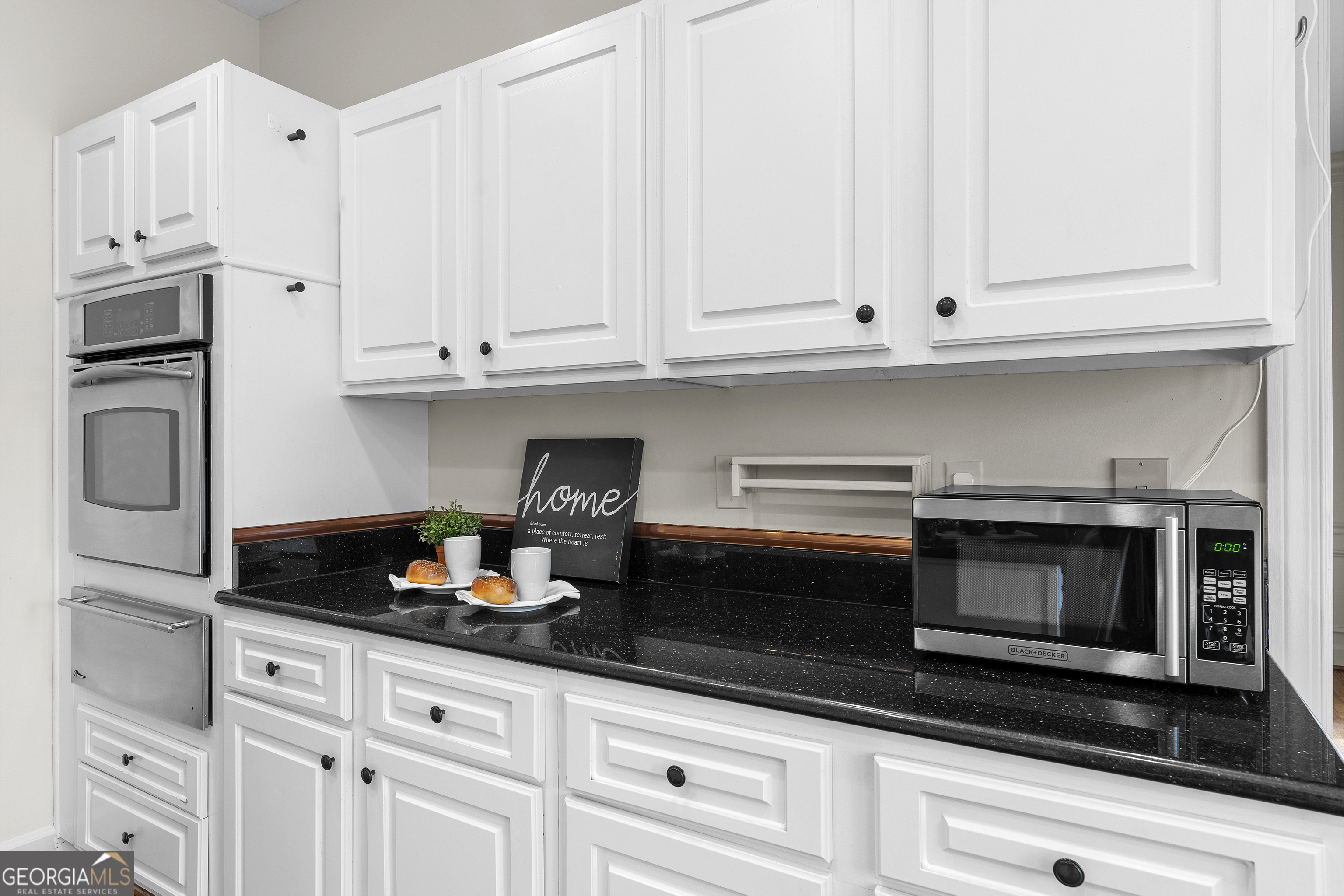 1232 Brookhaven Park Place NE