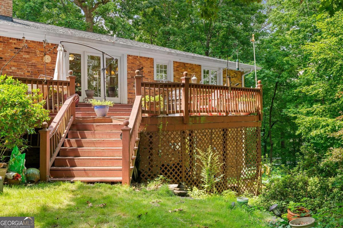 3755 Ashwood Drive SE