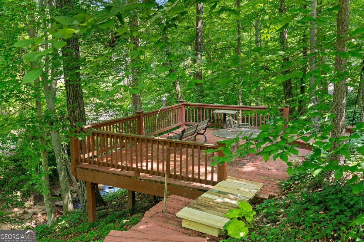 3755 Ashwood Drive SE