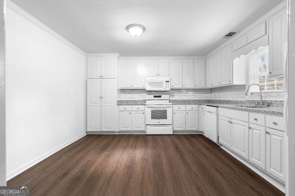 232 S Candler Street