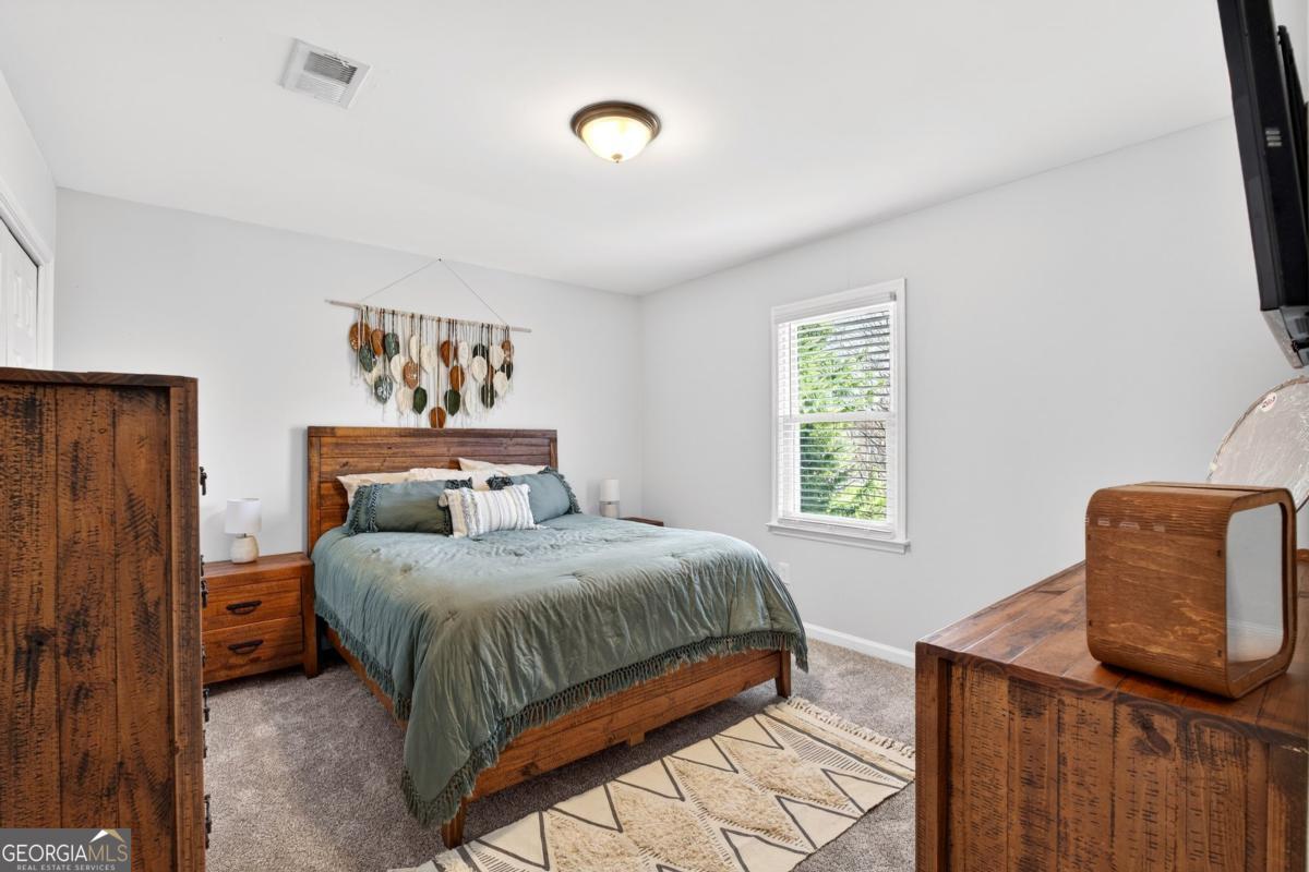 325 Saddle Creek Circle