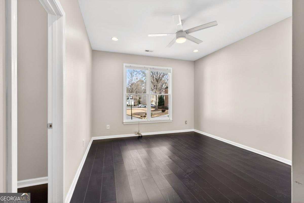 250 Haydens Walk Court