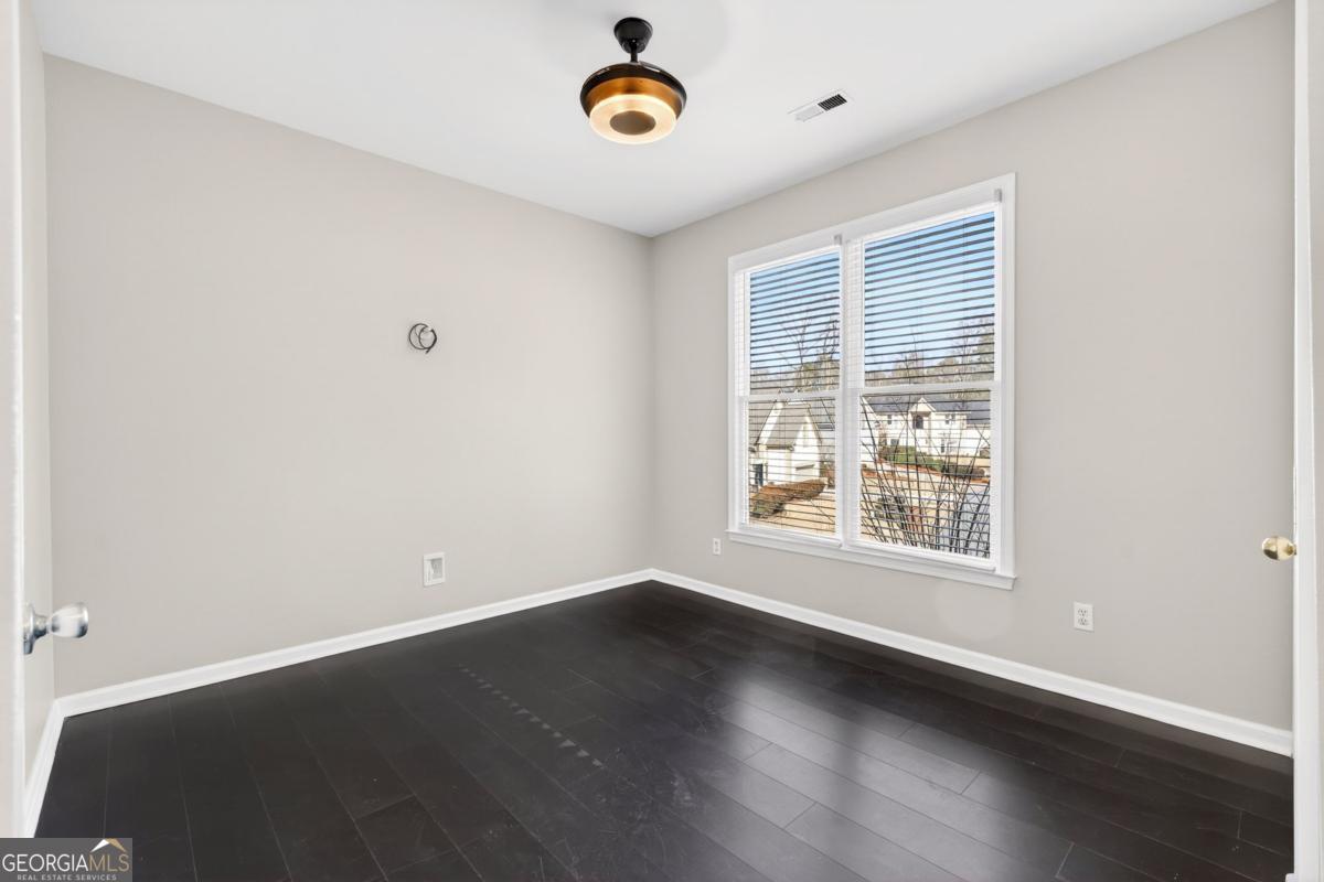 250 Haydens Walk Court