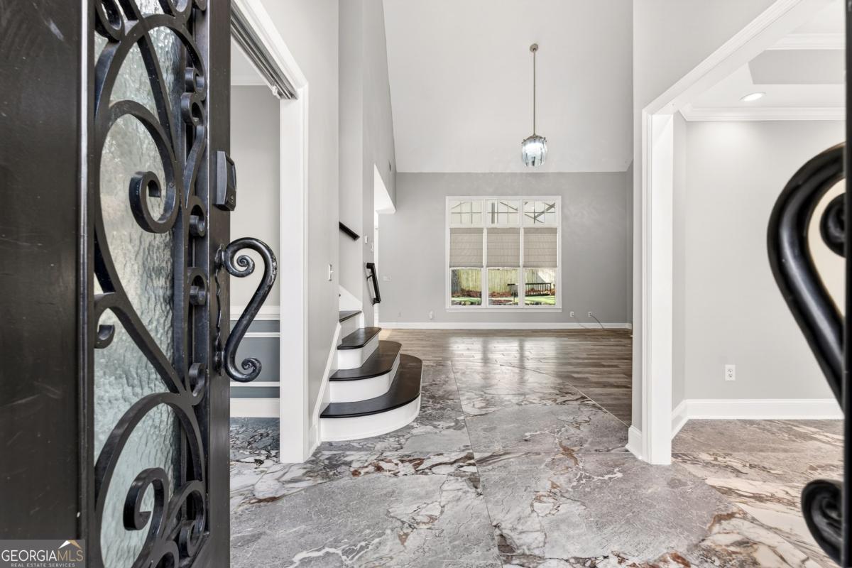 250 Haydens Walk Court