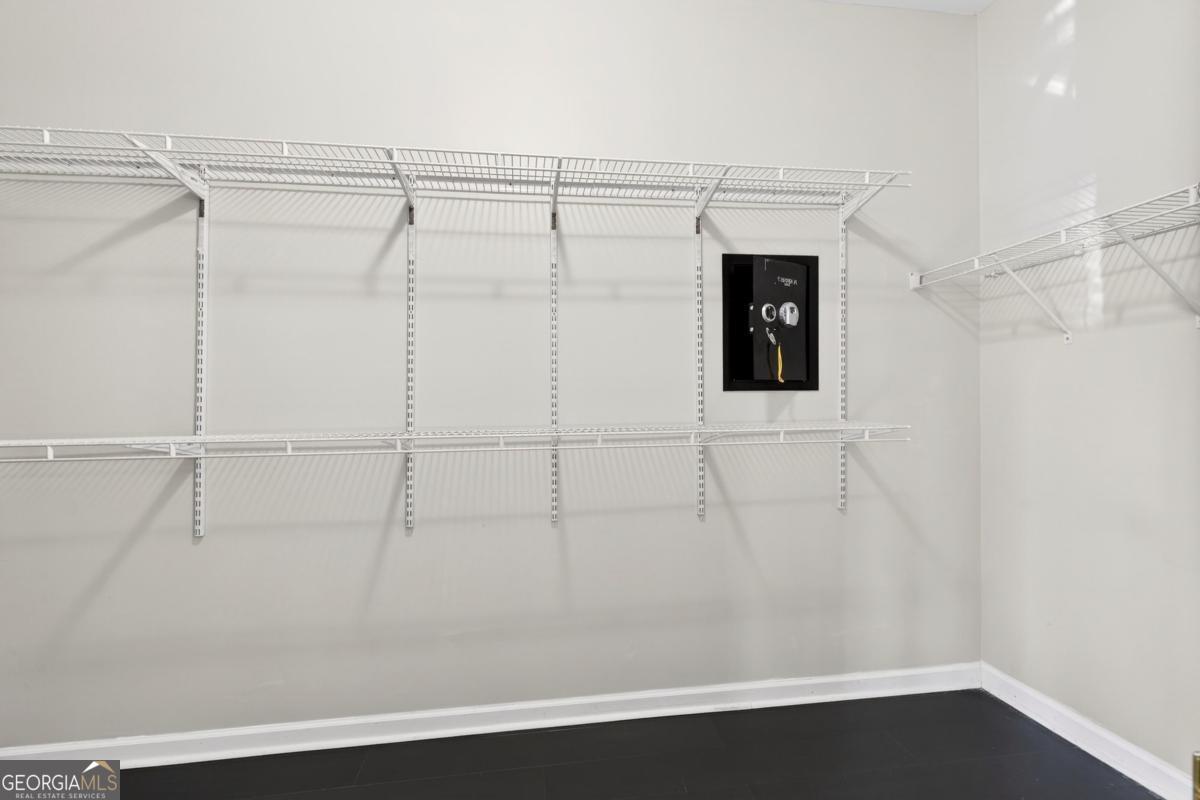 250 Haydens Walk Court