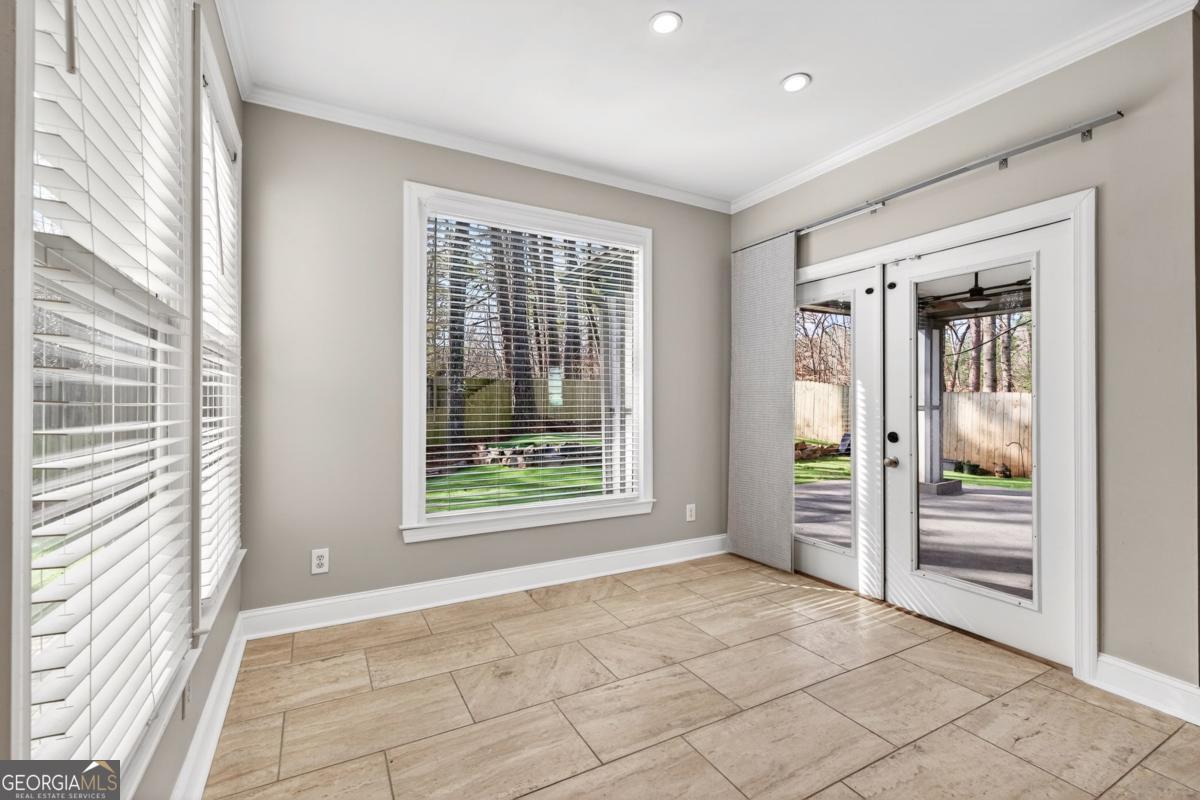 250 Haydens Walk Court