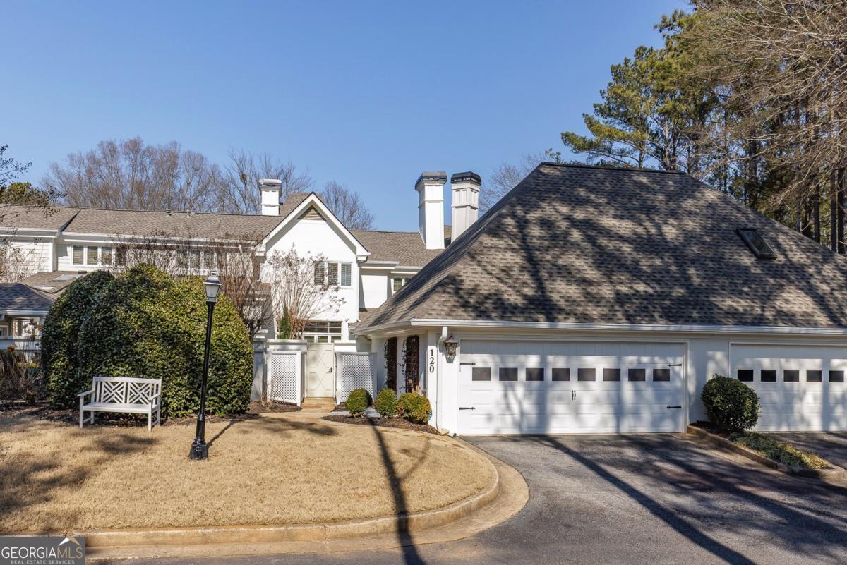 120 Summerour Vale