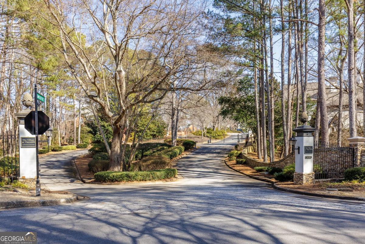 120 Summerour Vale