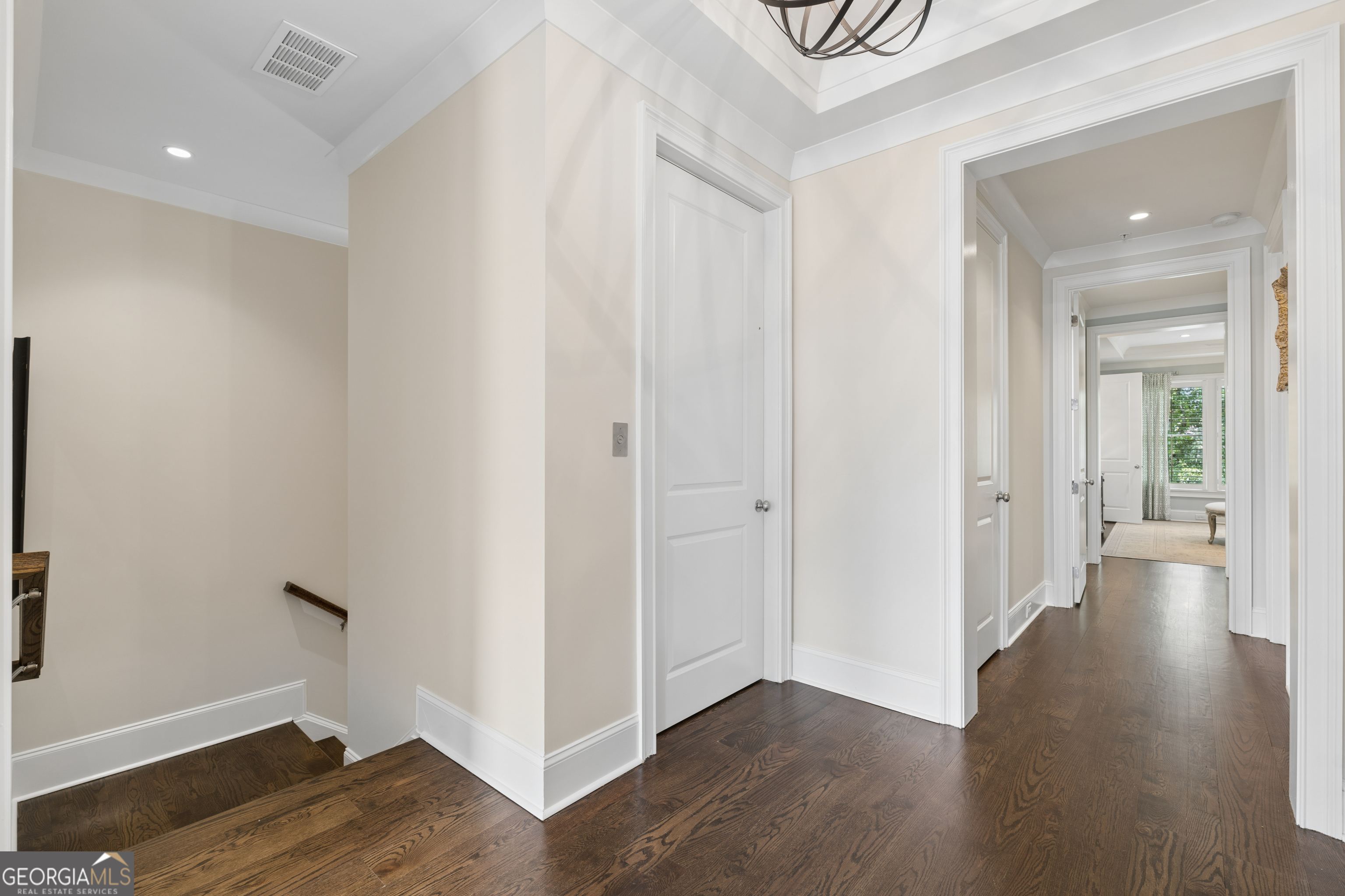 215 Marjean Way