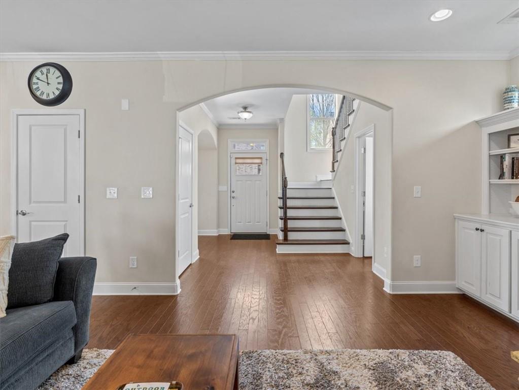 719 Park Manor Drive SE