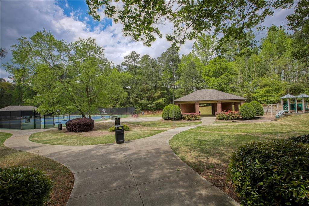 910 Stream Valley Trail