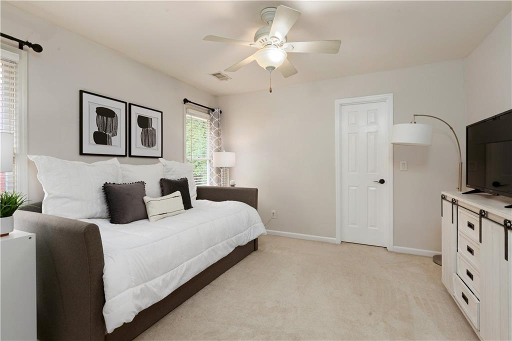 910 Stream Valley Trail