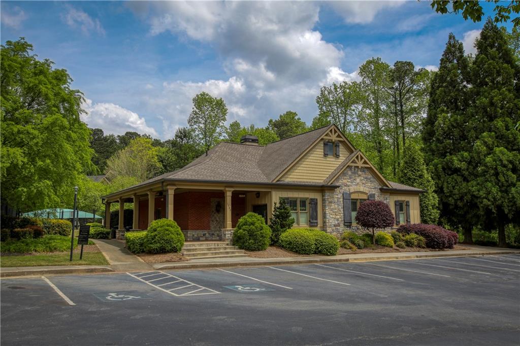 910 Stream Valley Trail