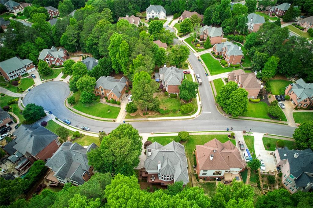 910 Stream Valley Trail