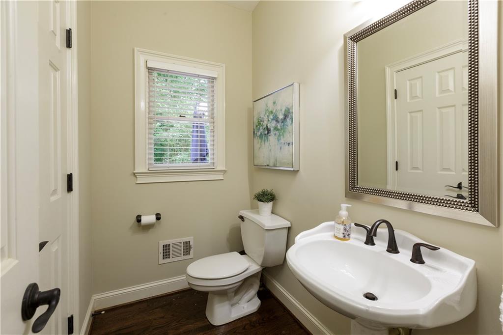 910 Stream Valley Trail