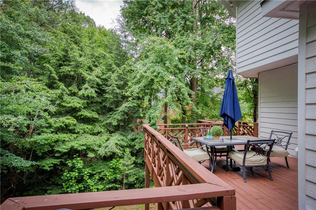 910 Stream Valley Trail