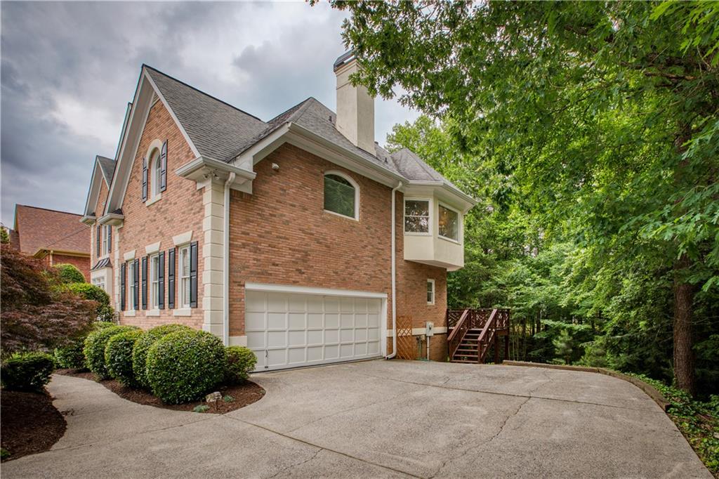 910 Stream Valley Trail