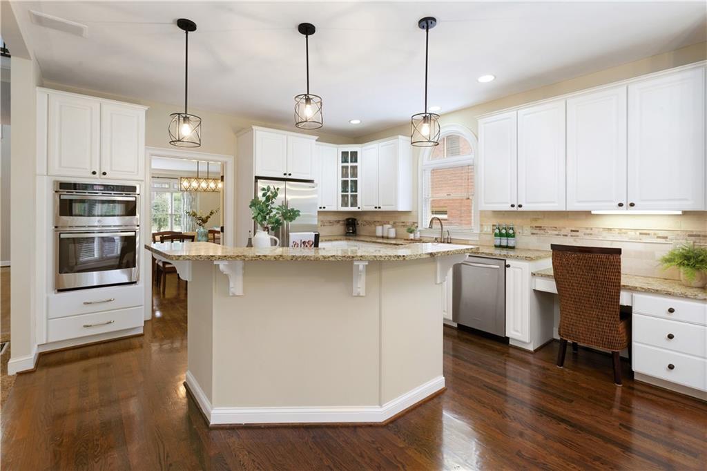 910 Stream Valley Trail