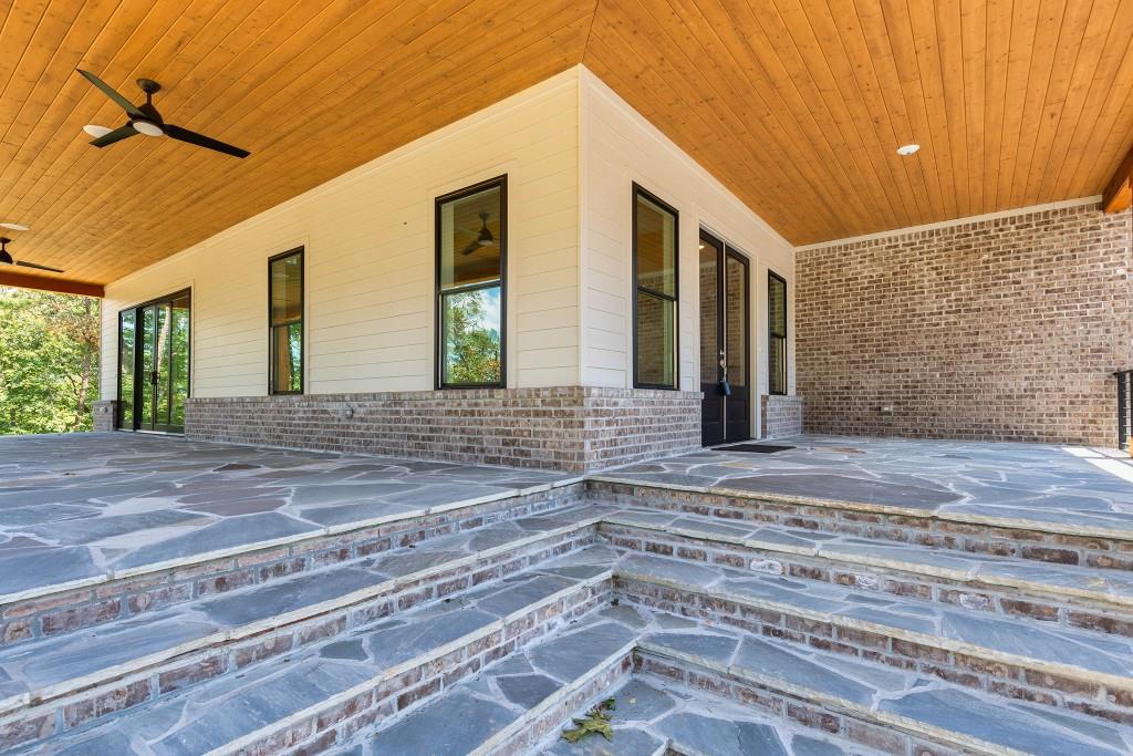 75 Swift Creek Way