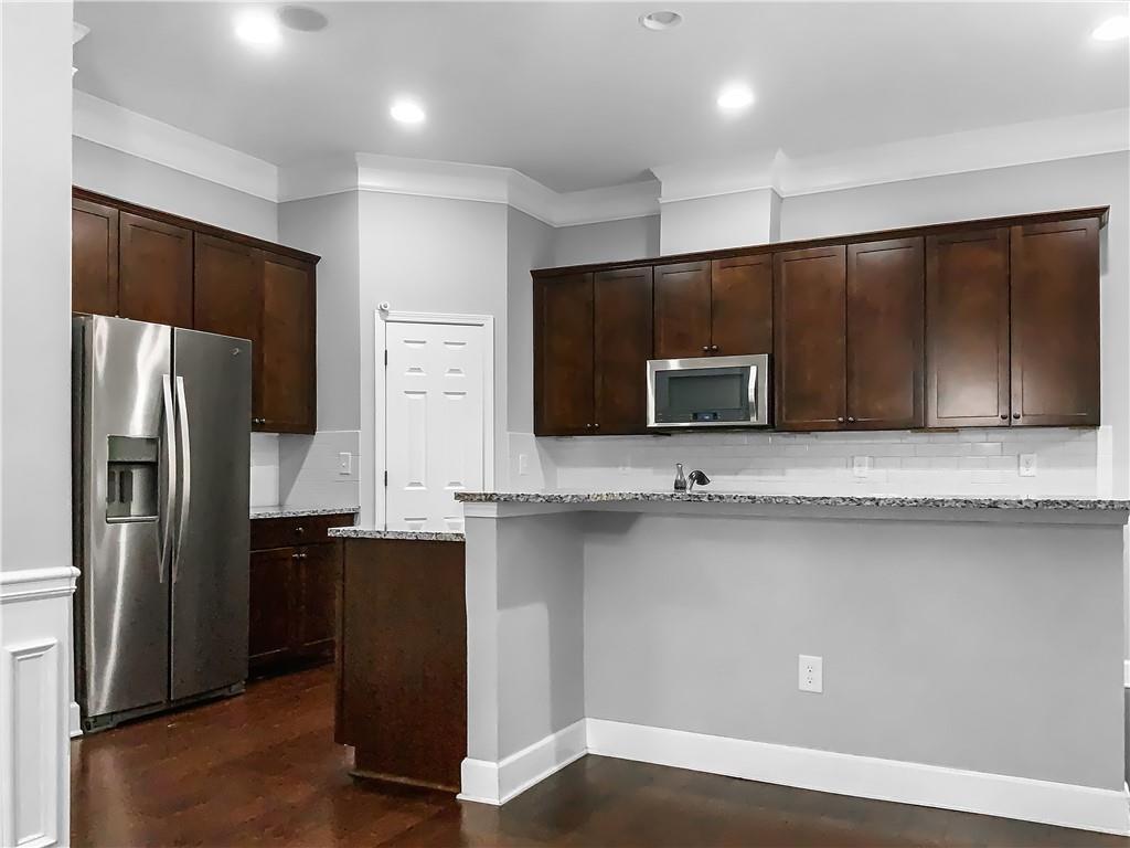 1991 Silver Birch Drive SE Unit 6