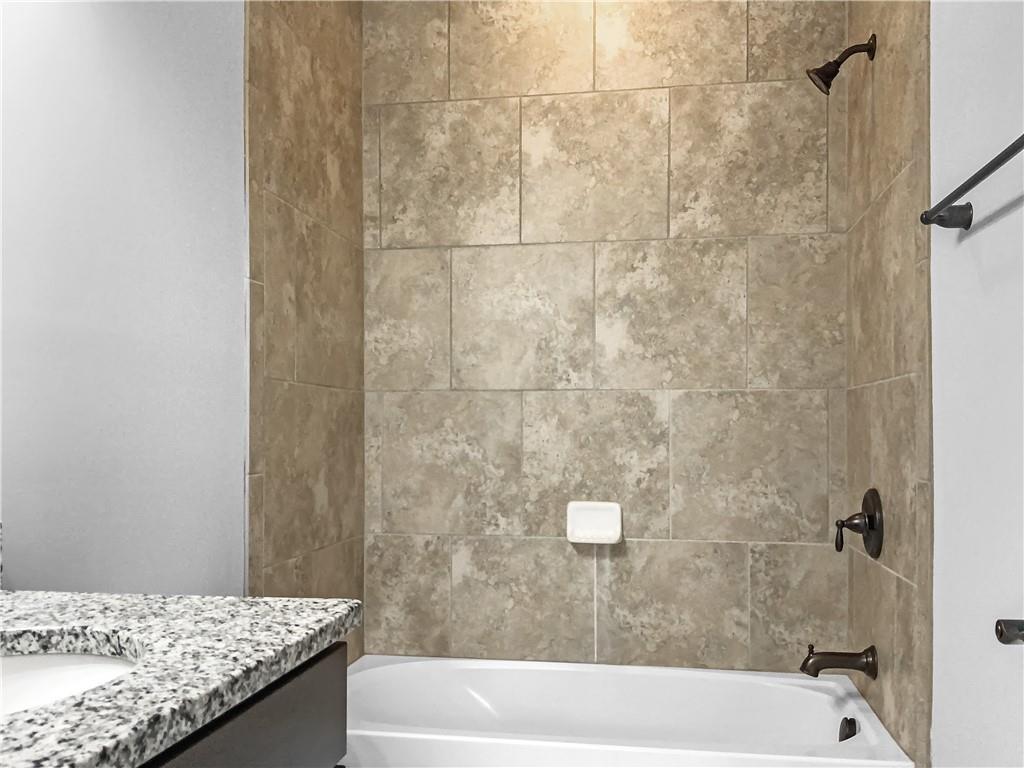 1991 Silver Birch Drive SE Unit 6