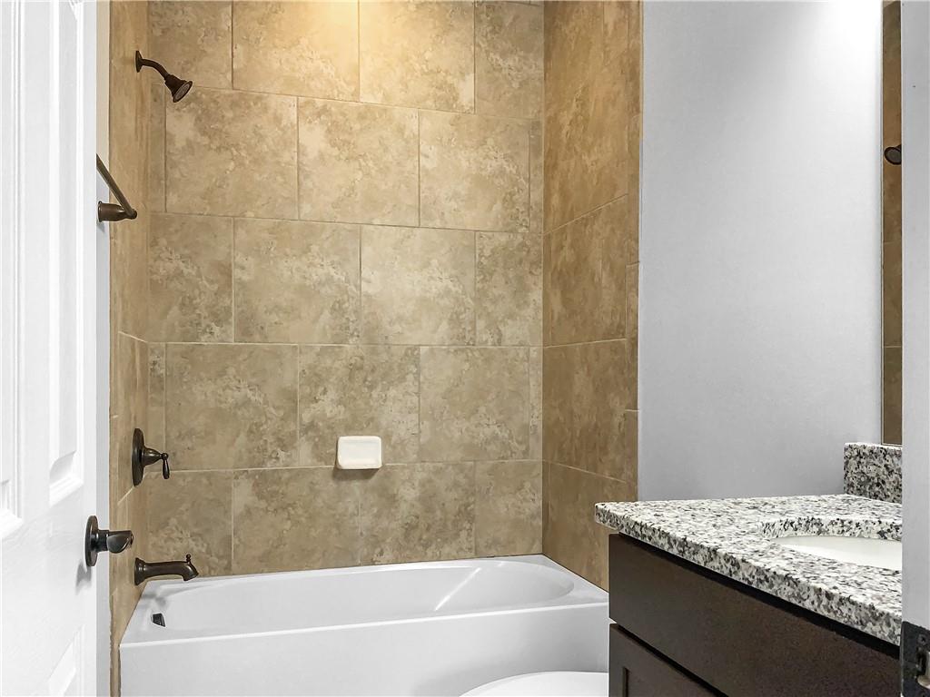 1991 Silver Birch Drive SE Unit 6